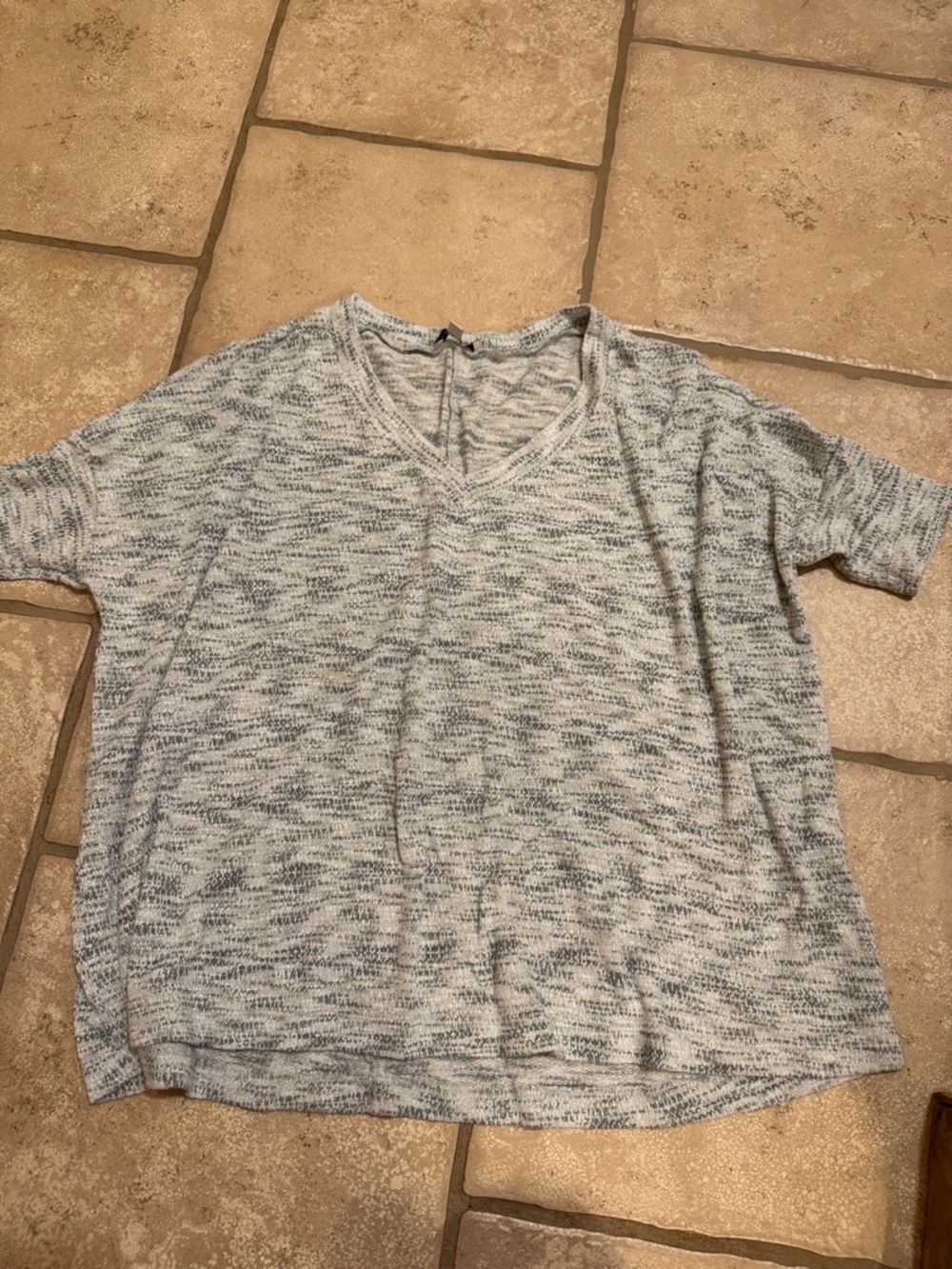 white birch Heathered Light Blue V-Neck Short Sleeve Top